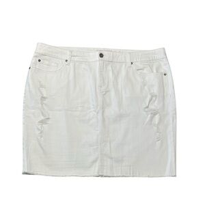 Torrid white denim jean skirt size 22